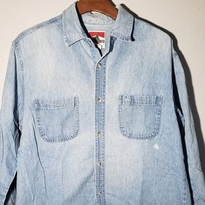 Marlboro Long Sleeve Button down